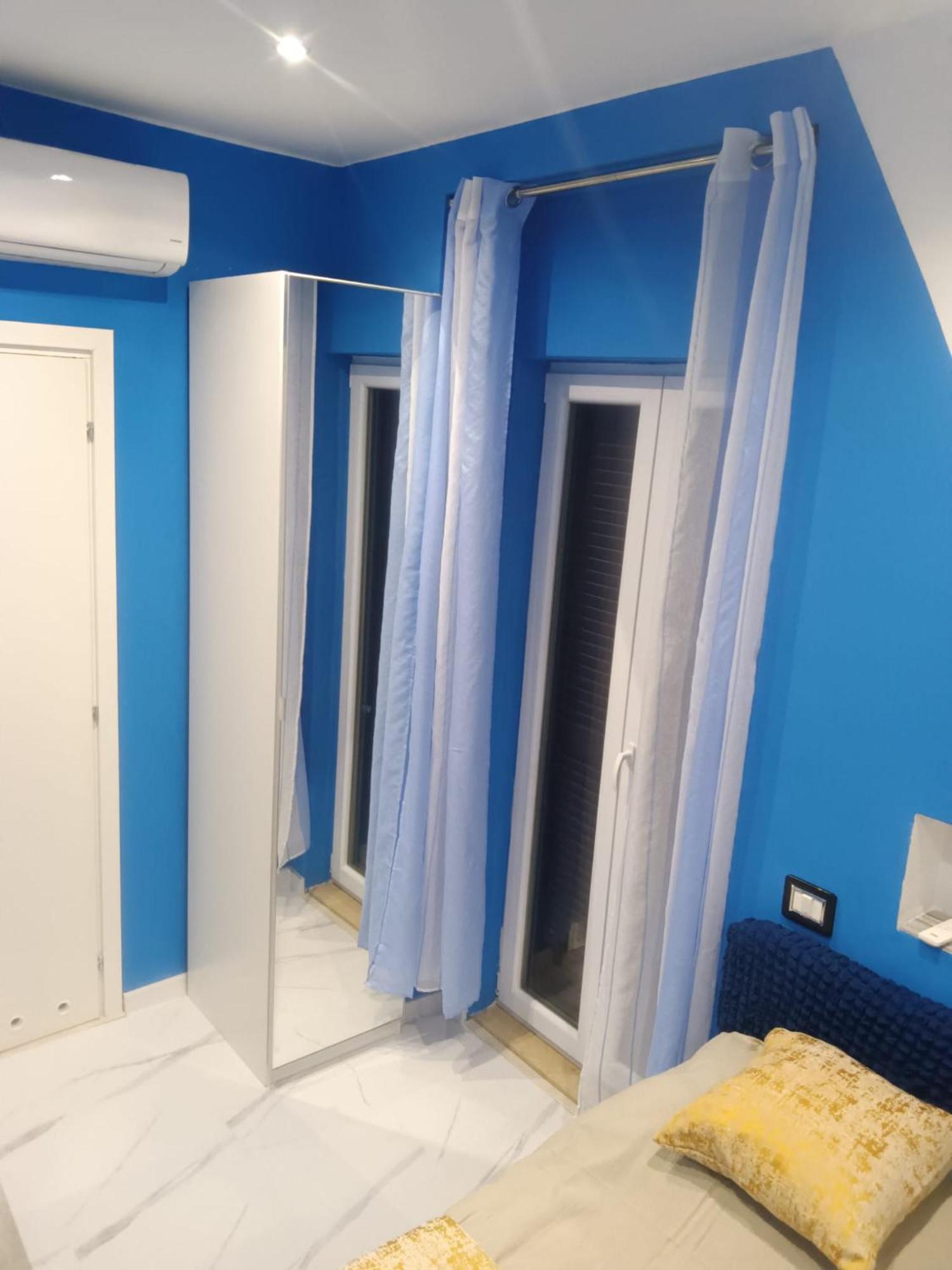 Pokoj Dla 2 Z Prywatnym Balkonem, Lazienka I Wejsciem Μπάρι Εξωτερικό φωτογραφία